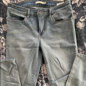 Levi jeans 711 skinny cut